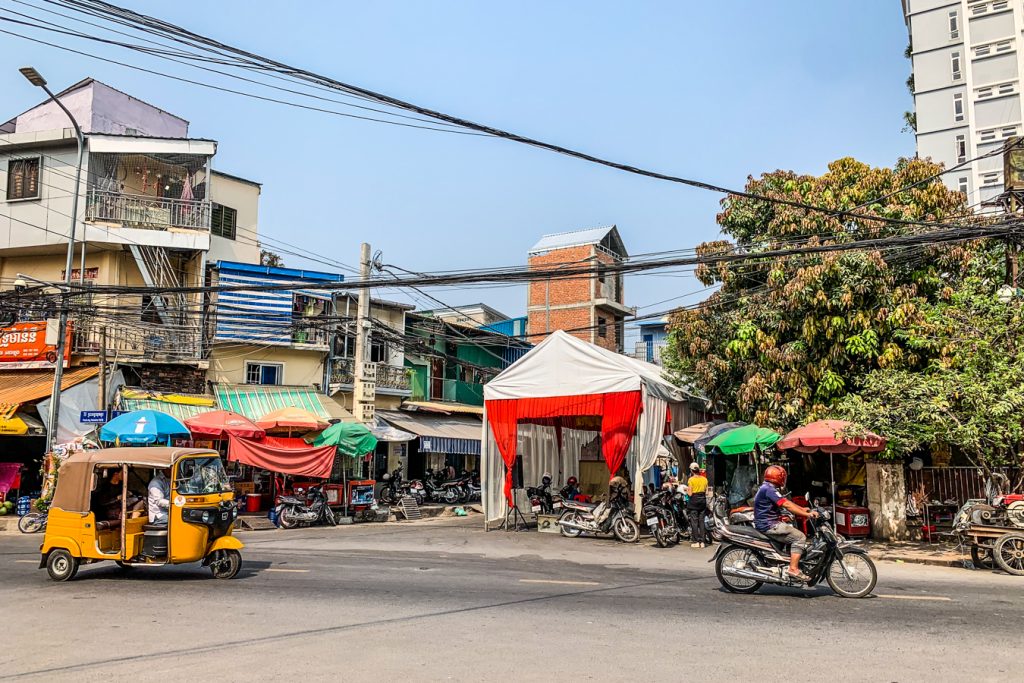 cambodia capital streets